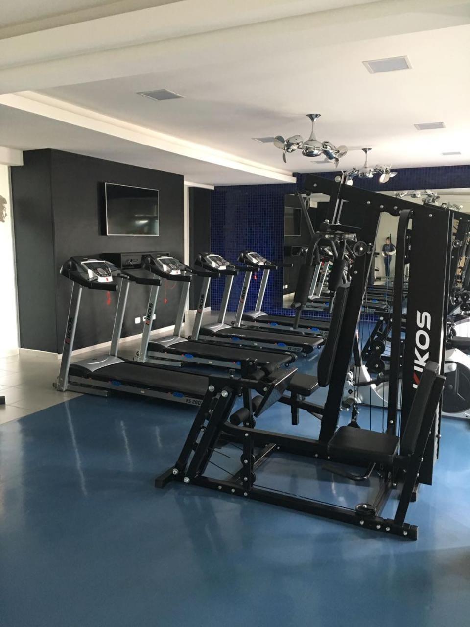 Estudio Moderno Com Linda Vista Para A Serra กูรีตีบา ภายนอก รูปภาพ