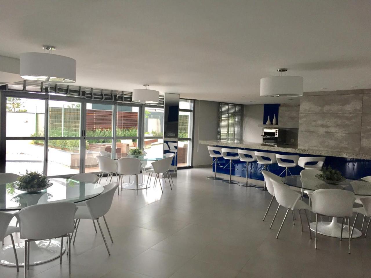 Estudio Moderno Com Linda Vista Para A Serra กูรีตีบา ภายนอก รูปภาพ