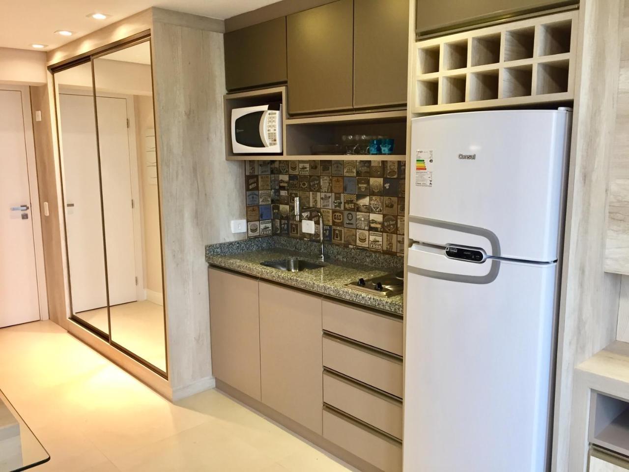 Estudio Moderno Com Linda Vista Para A Serra กูรีตีบา ภายนอก รูปภาพ