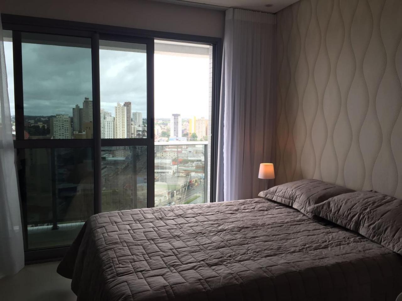 Estudio Moderno Com Linda Vista Para A Serra กูรีตีบา ภายนอก รูปภาพ