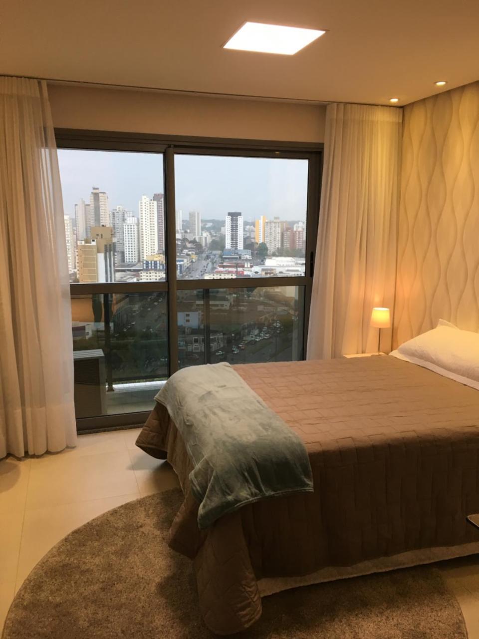 Estudio Moderno Com Linda Vista Para A Serra กูรีตีบา ภายนอก รูปภาพ